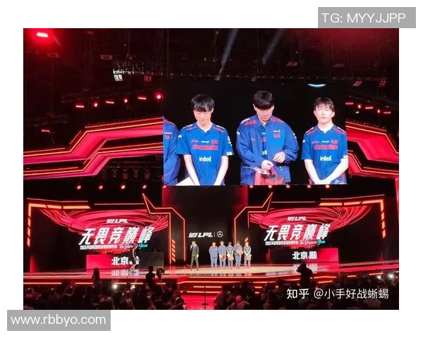 深入分析TES与JDG比赛中的团队协作与战术执行细节